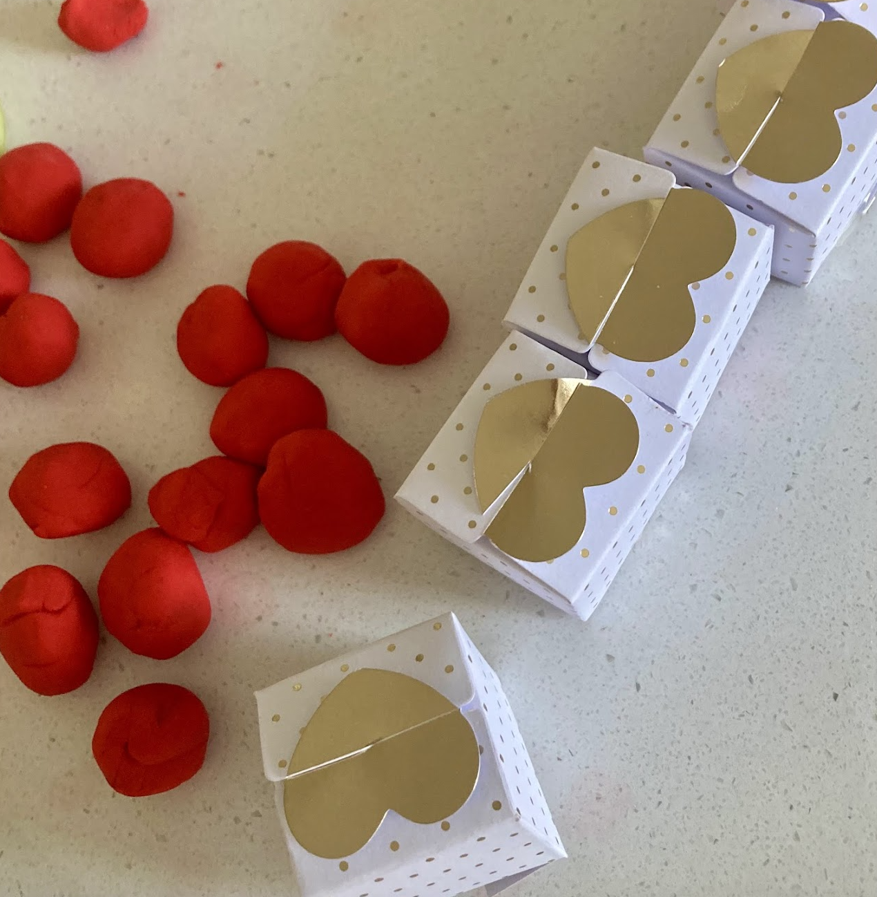 DIY Non-Toxic Playdough